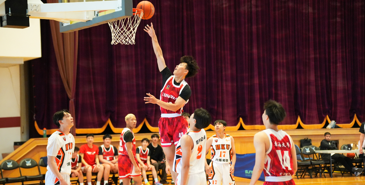 東海游牧懷多次積極搶下籃板，進攻果斷得分上雙，為球隊守住比分差距。攝／施浚璿