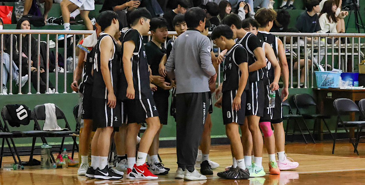 聯合大比分差擊敗陸軍專校。攝/陳姸澄