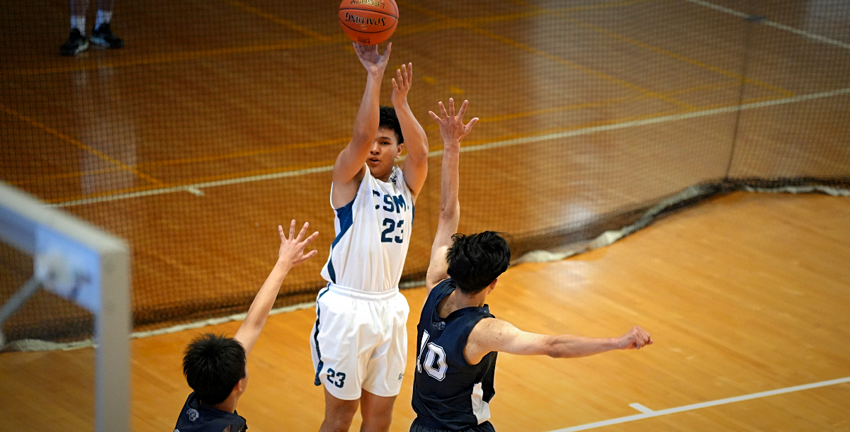 中山醫隊長余璽恩攻下全隊最高22分。攝／施浚璿