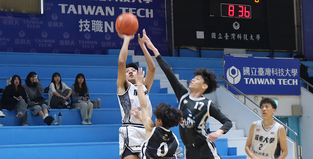 雙方激烈攻防。攝/王朝麟