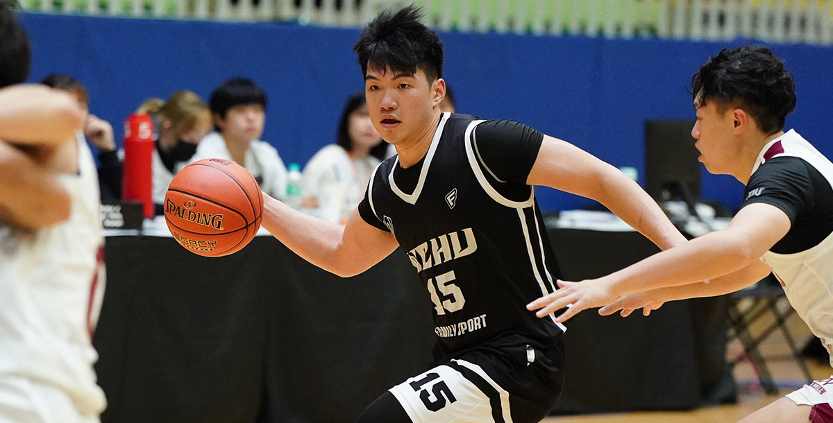 中興大學楊長浤打出25分12籃板「雙十」。攝/大專體總