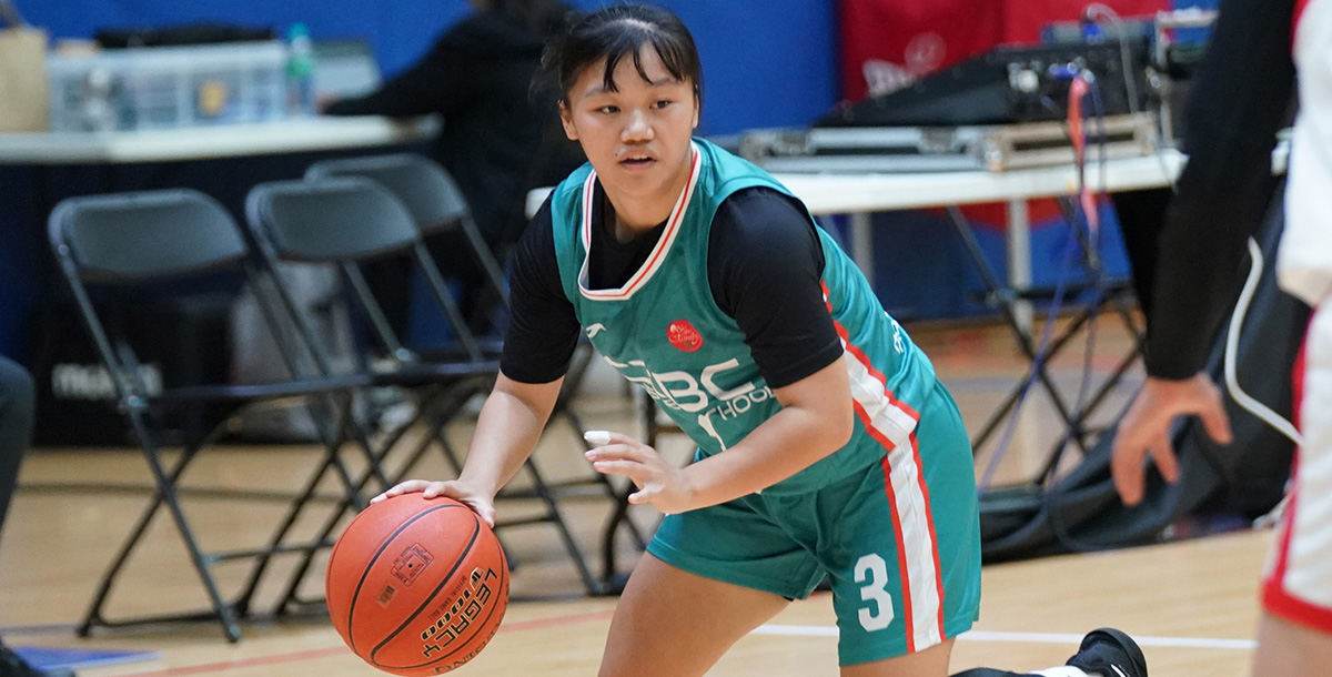 中信學院陳妤薰拿下17分12籃板。攝/大專體總
