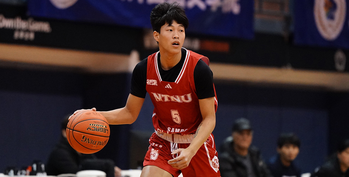 臺師莊杰閎砍下40分，並以單場7抄截達成UBA生涯100抄截。攝/大專體總