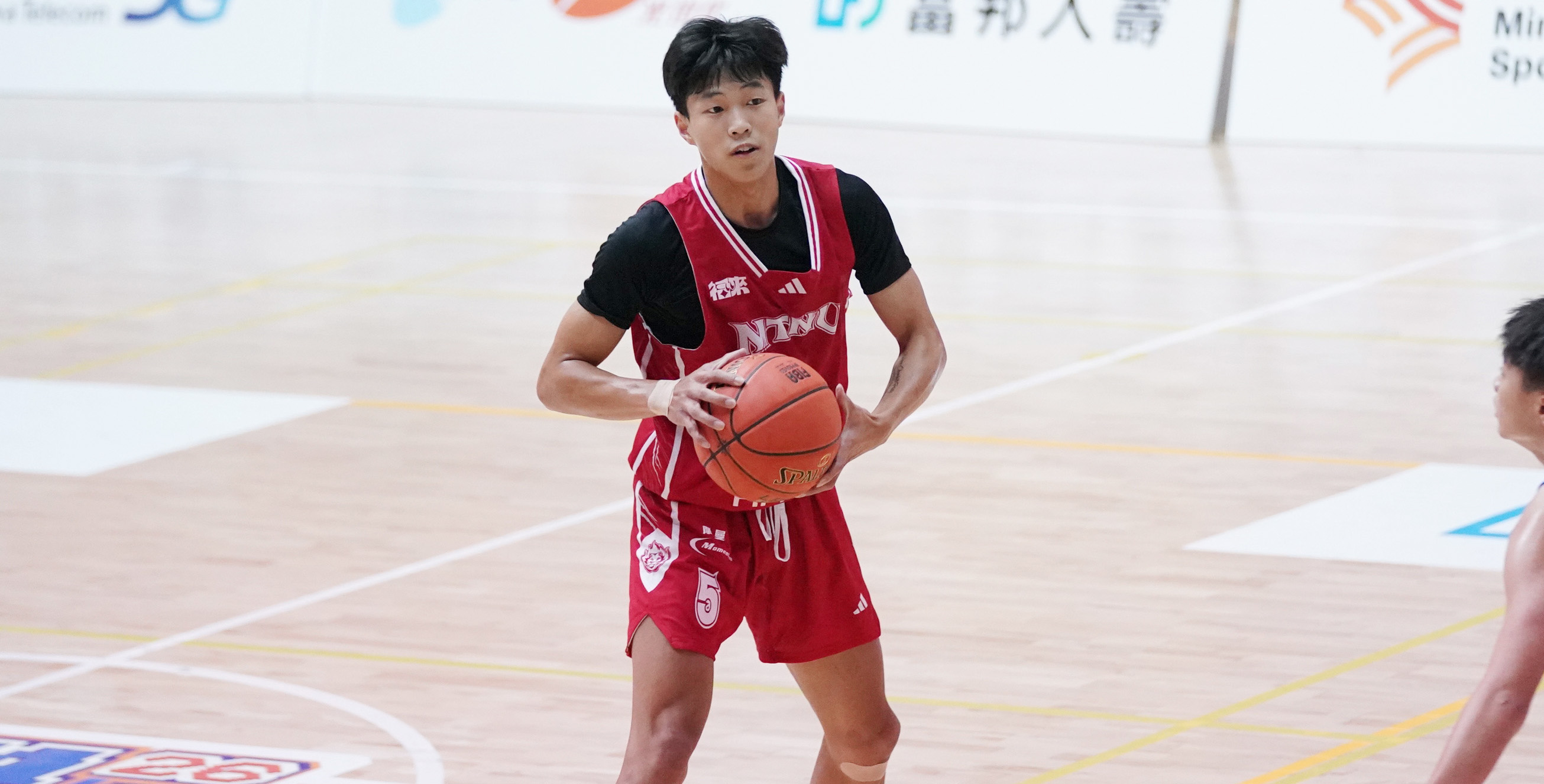 臺灣師大莊杰閎18分。攝/大專體總