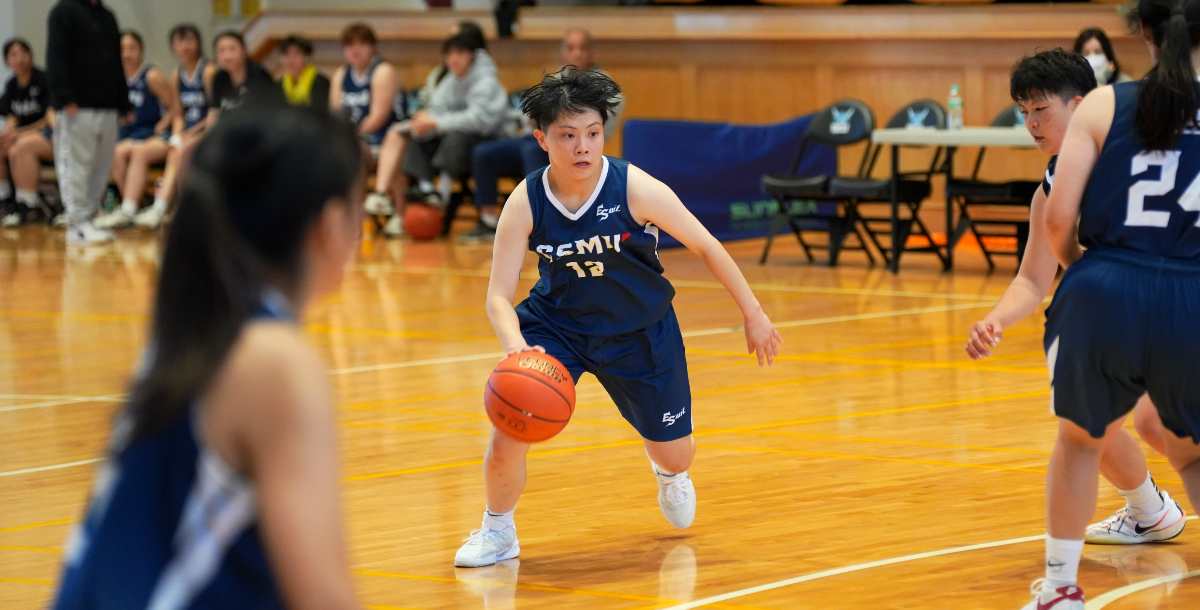 中山醫隊長高資涵串聯攻勢並帶動防守節奏。攝／施浚璿