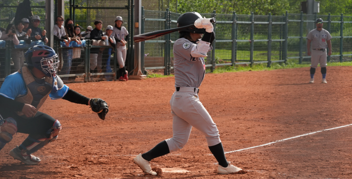 臺大火力打線串連,三局攻下15分。攝/李亭葳