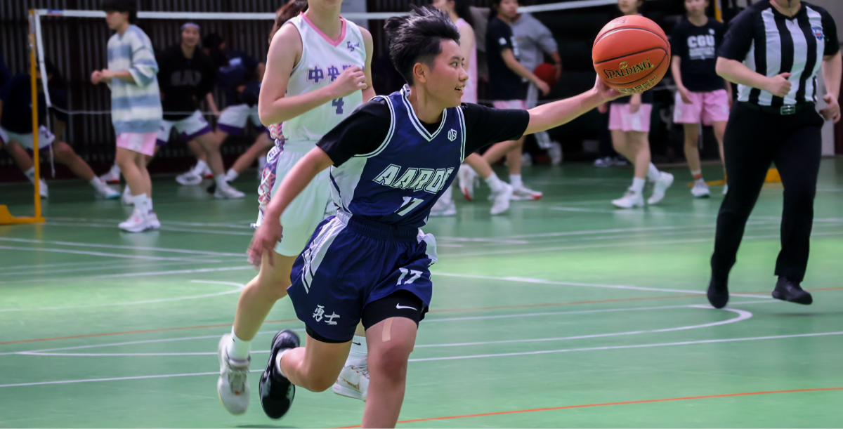 陸軍專校鄭詩柔節節上陣，展現不服輸的韌性。攝/陳奕軒