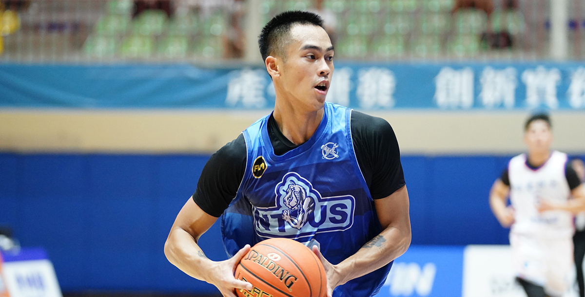 臺灣體大羅伯特10分9籃板。攝/大專體總