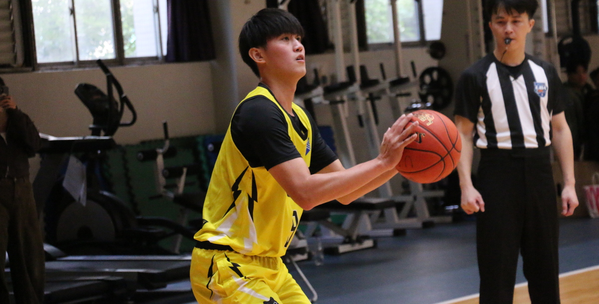 北市大射手曾唯庭轟下四記三分。攝/陳佑嘉