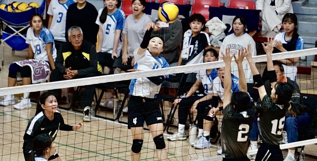 高科主攻手許可昀展現優異扣殺能力。攝/蔡佑涵