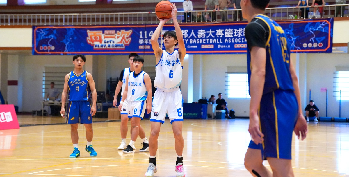 海大隊長張鈞凱多次掌握籃板帶動攻勢,攻下32分。攝/施浚璿