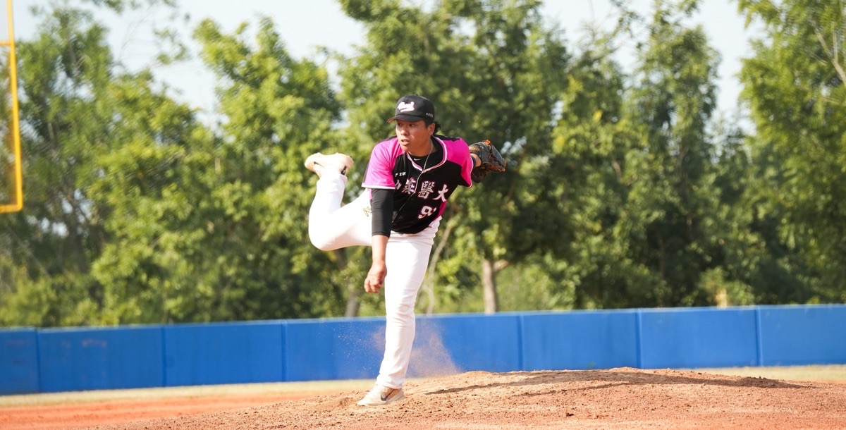 華醫陳思佑完投七局失四分，外加三次三振
