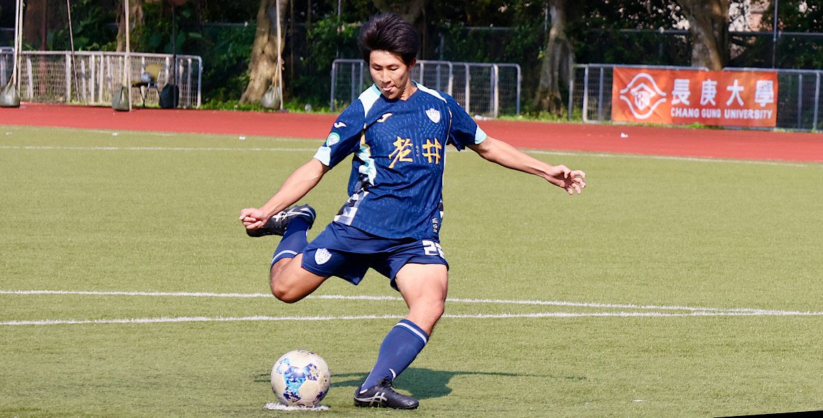 臺體洪翊銨穩穩踢進關鍵一點。攝/陳品儒