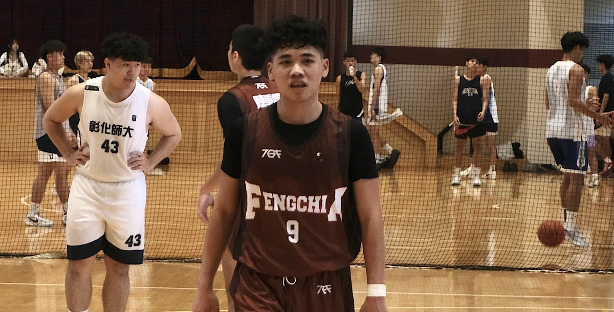 逢甲隊長蔡承諺穩定輸出。攝/林庭如