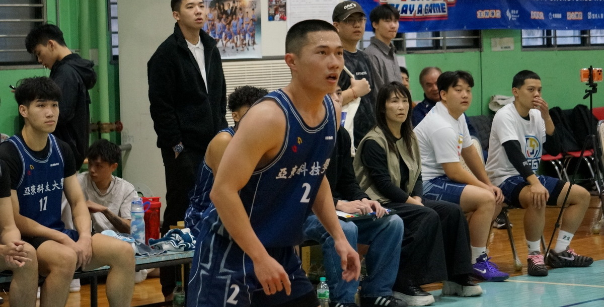 亞東吳定誼首節攻守俱佳帶領球隊奪勝。攝/陳致昕