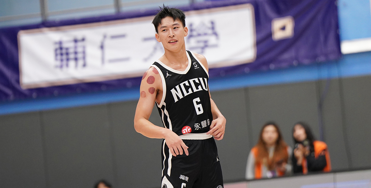 政治大學謝昀達攻下全場最高23分，包含投5中4的外線火力。攝/大專體總 (另開新視窗)