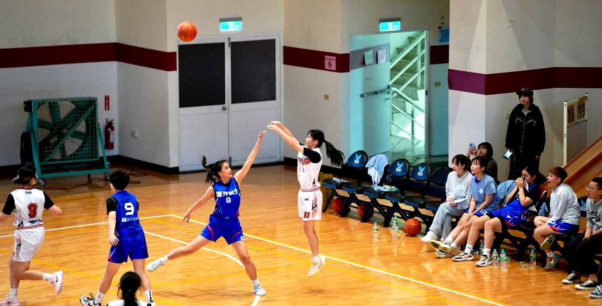 逢甲隊長劉星伶攻下全隊最高23分，率隊在末節拉開比分。攝／施浚璿