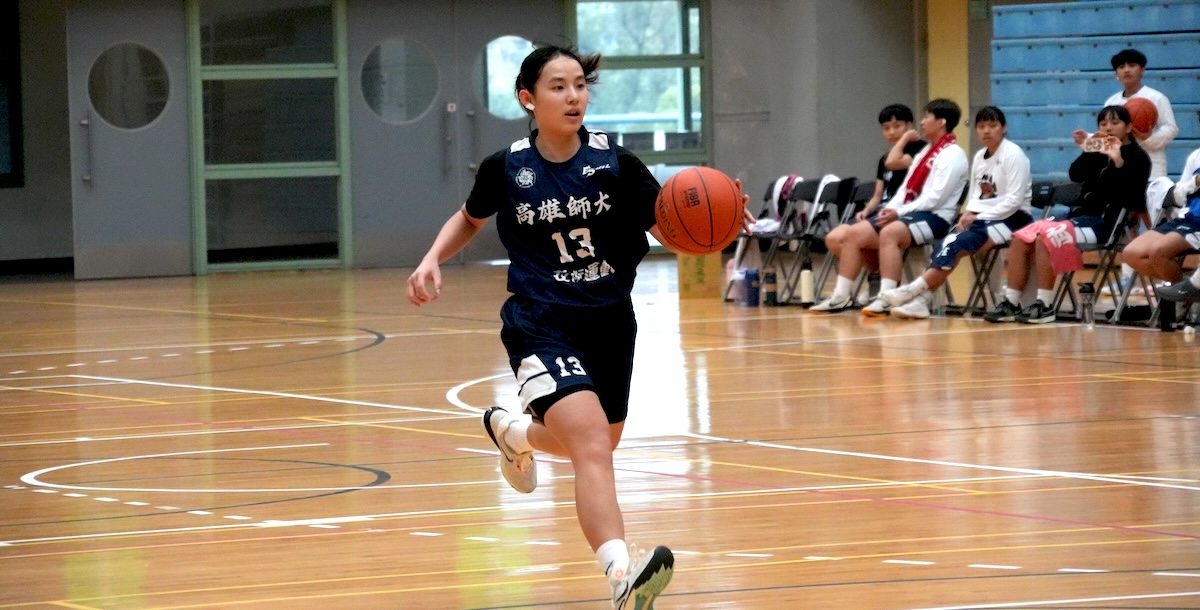 高師高丁佩芸首節攻進8分，助隊取得雙位數領先。攝/李亭葳