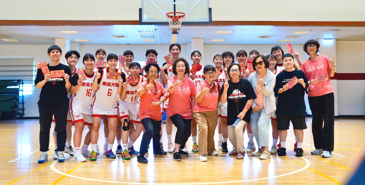 衛冕軍東吳大學「再一次」攻進臺北小巨蛋。攝／施浚璿