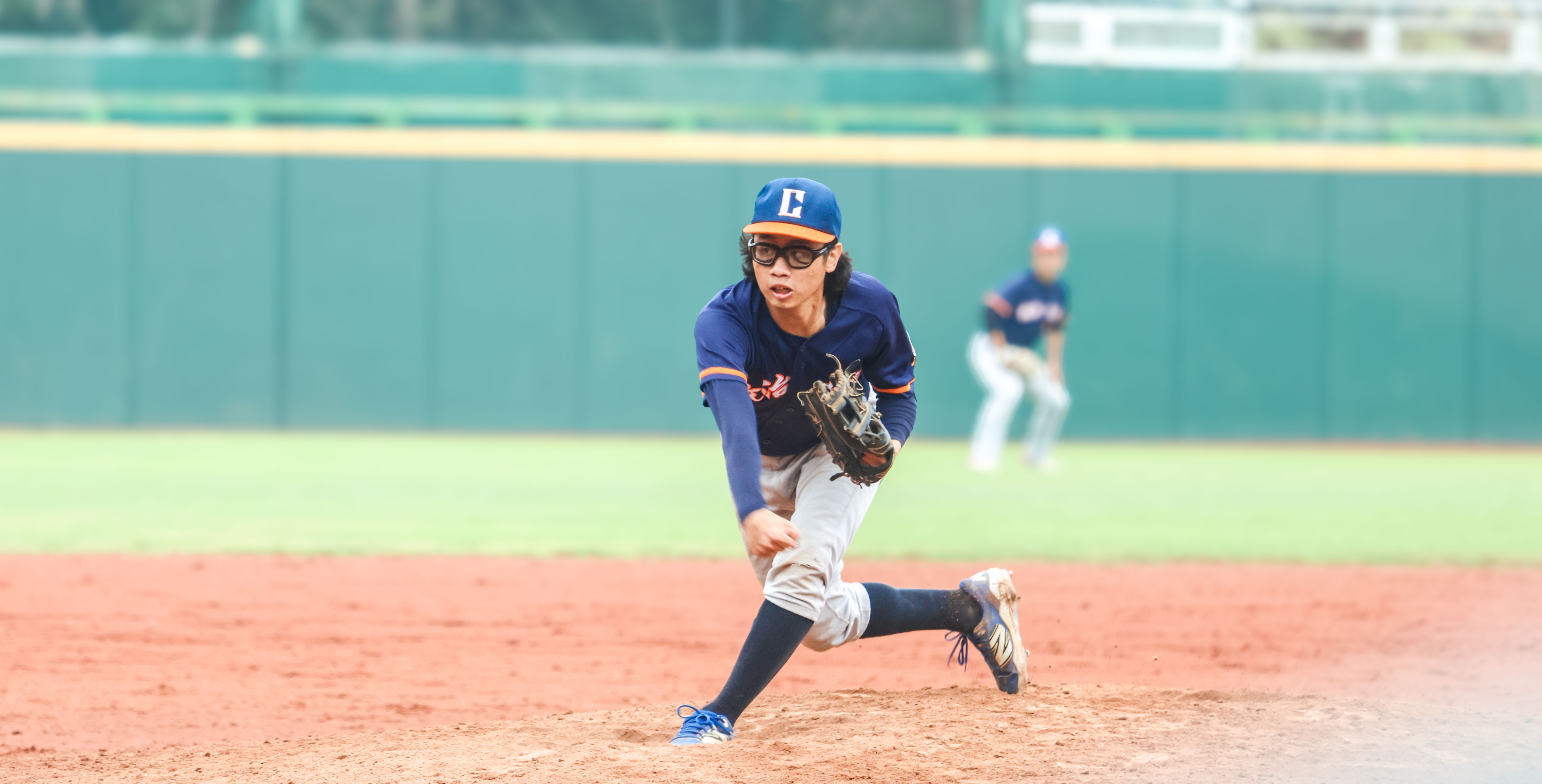 政大先發投手陳則銓主投4.2局送出6次三振，賽後防禦率是一個完美的「0」。攝／許靜玟
 (另開新視窗)