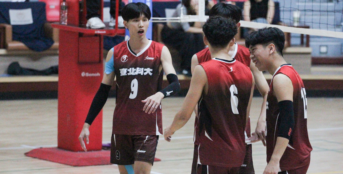 北科吳宥徵(左)開局強勢進攻，讓球隊取得領先。 攝/陳葦澤