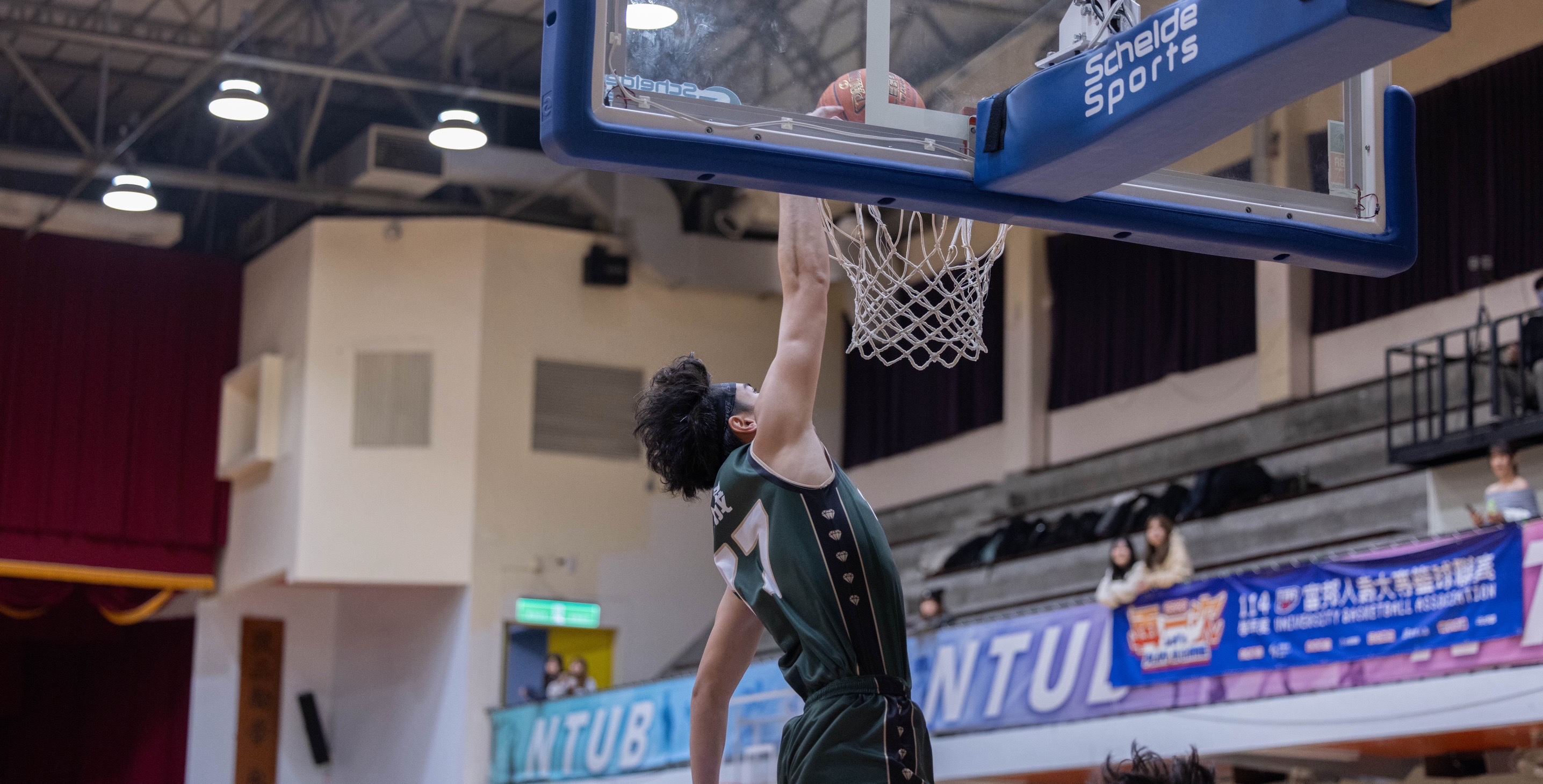 萬能科大羅晟首節灌籃。攝/江敏慈
 (另開新視窗)