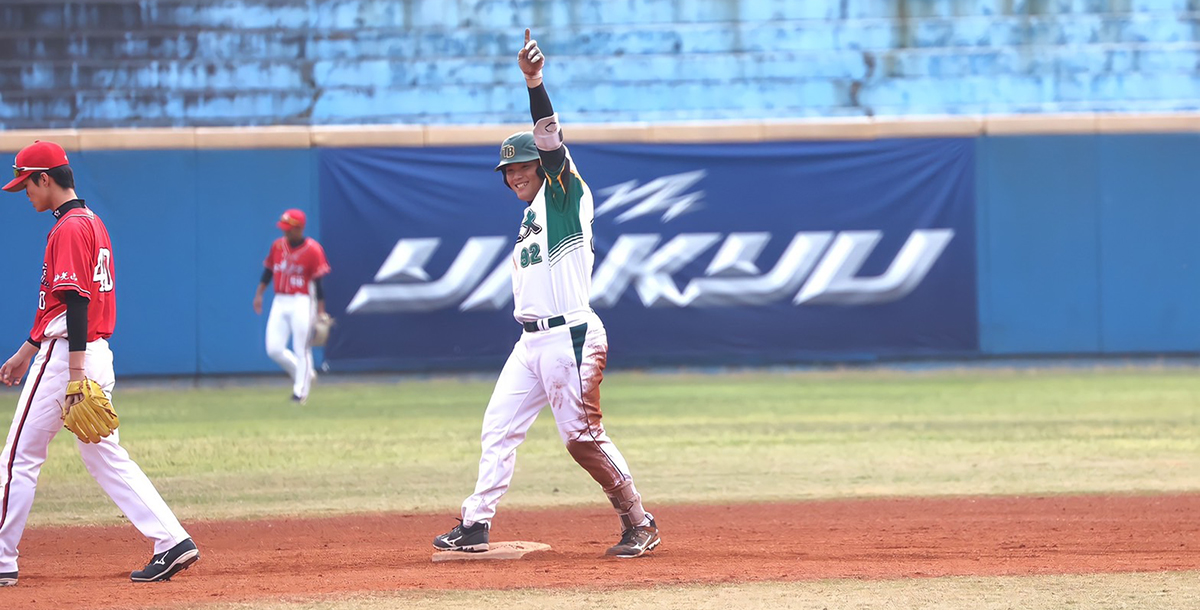 范育銓致勝安打，替國體拿下重要一勝。攝/林瑞妤
