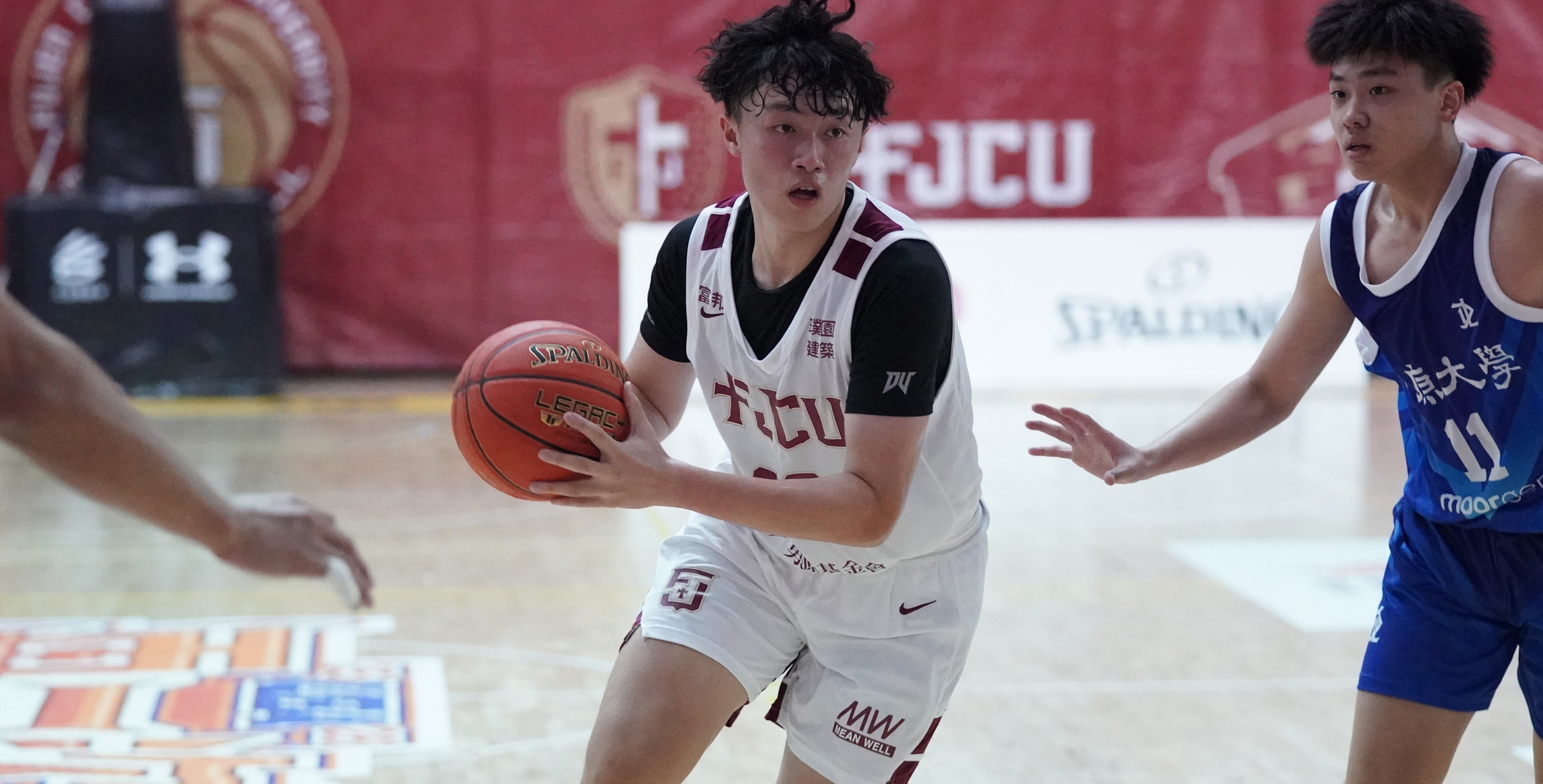 輔仁大學李譽宸17分5籃板，包含三顆外線。攝/大專體總