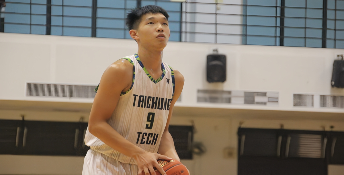 中科施旻均今年轉戰公開二舞台攻下全場次高的19分。攝/林子堯