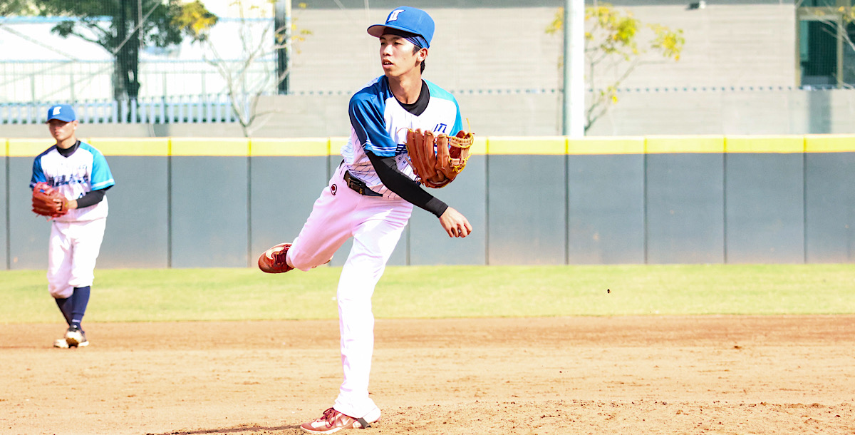 嶺東後援投手蔡承翰對戰前東家表現出色。攝/陳姸澄