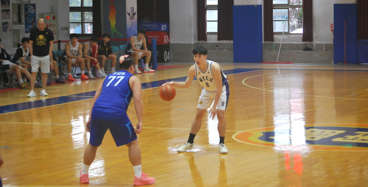 上屆奪下一般組冠軍後，陳浩平(8號)今年轉至二級組挑戰，盼能再帶隊友攻蛋。攝/吳妤宸 (另開新視窗)