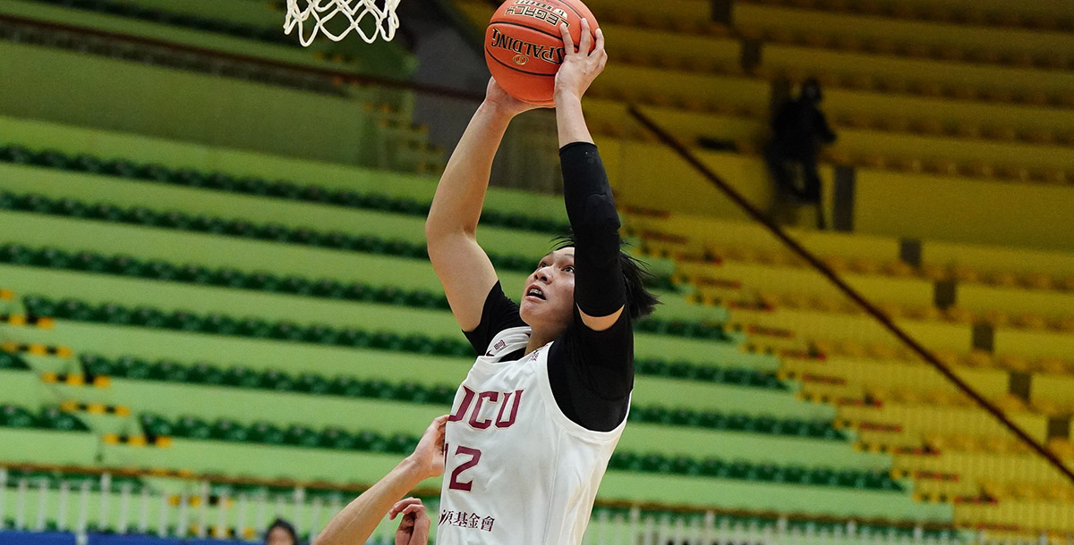 輔仁大學李盛新拿下全隊最高19分8籃板。攝/大專體總