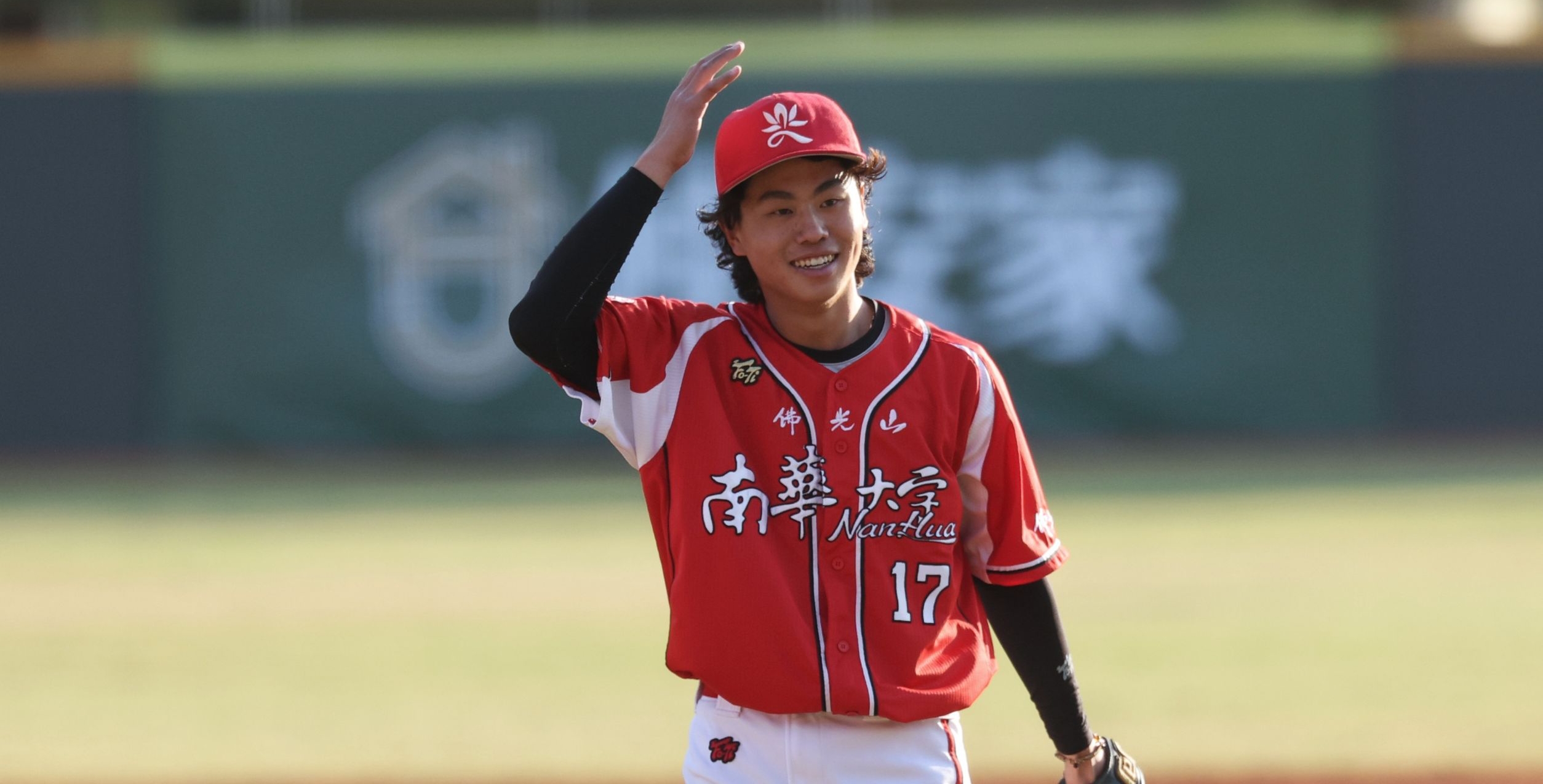 南華賴冠廷完投9局替球隊搶下關鍵第4勝。攝/大會