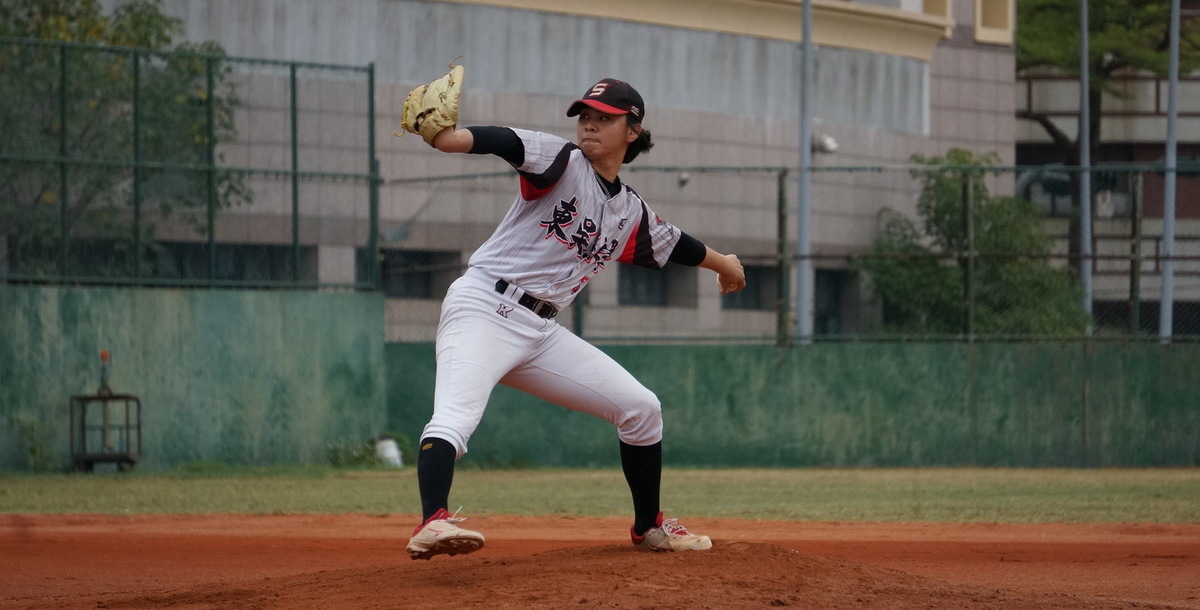 東吳陳定楷完投四局失一分。攝/陳致昕 (另開新視窗)